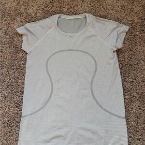 Lululemon Swiftly Tech Striped Short Sleeve Tee Top in Light Gray and White